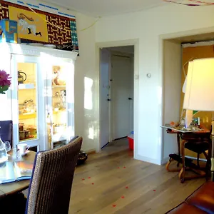 Bed & Breakfast Missortelia Amsterdam
